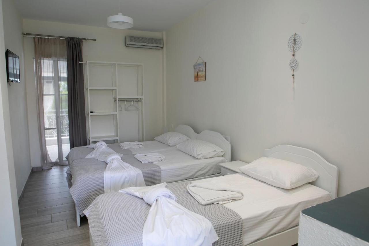 Aelia Sea View Studios Áfitos Exterior foto