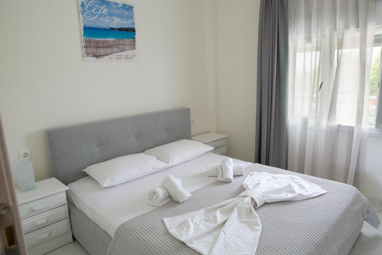 Aelia Sea View Studios Áfitos Exterior foto