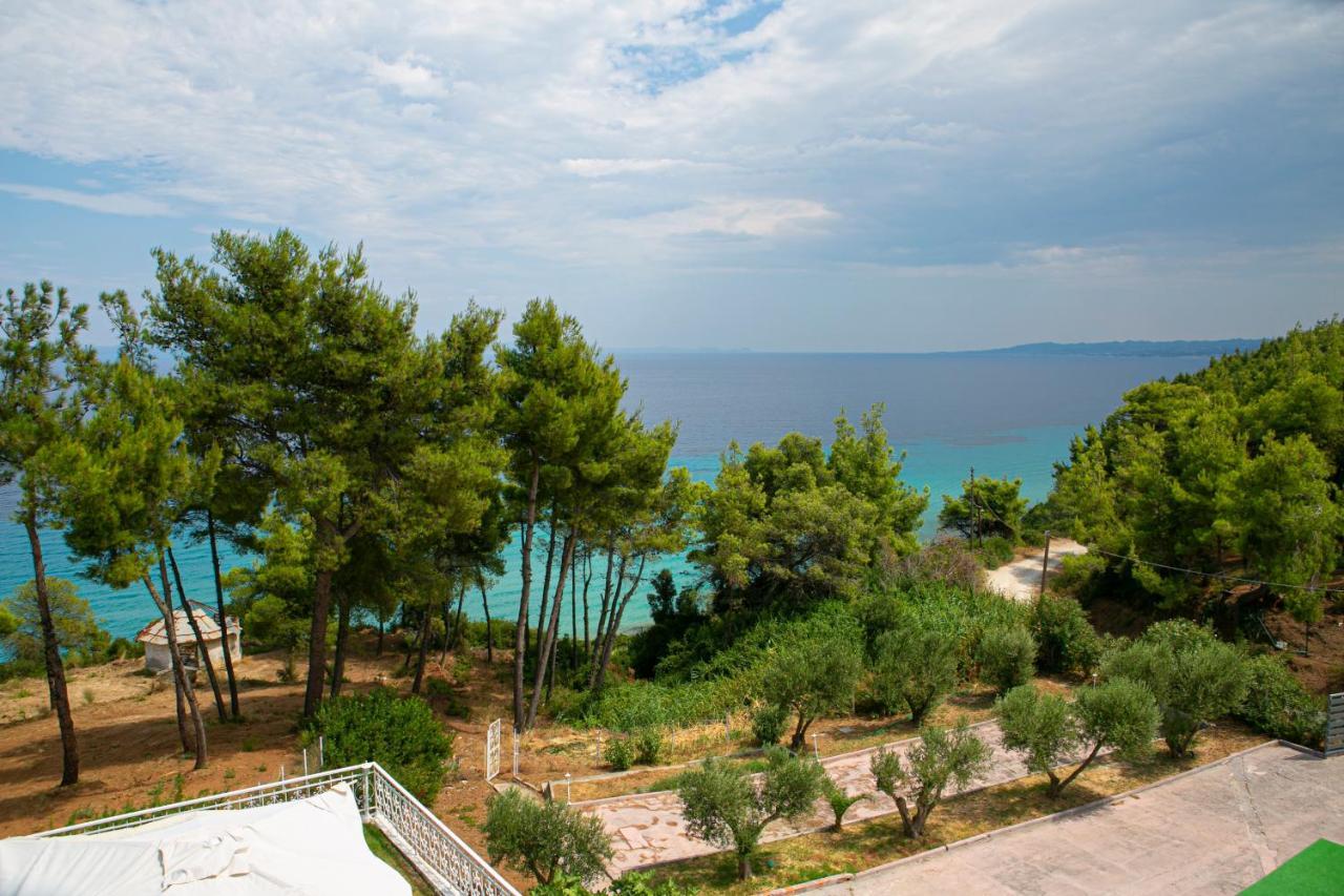 Aelia Sea View Studios Áfitos Exterior foto